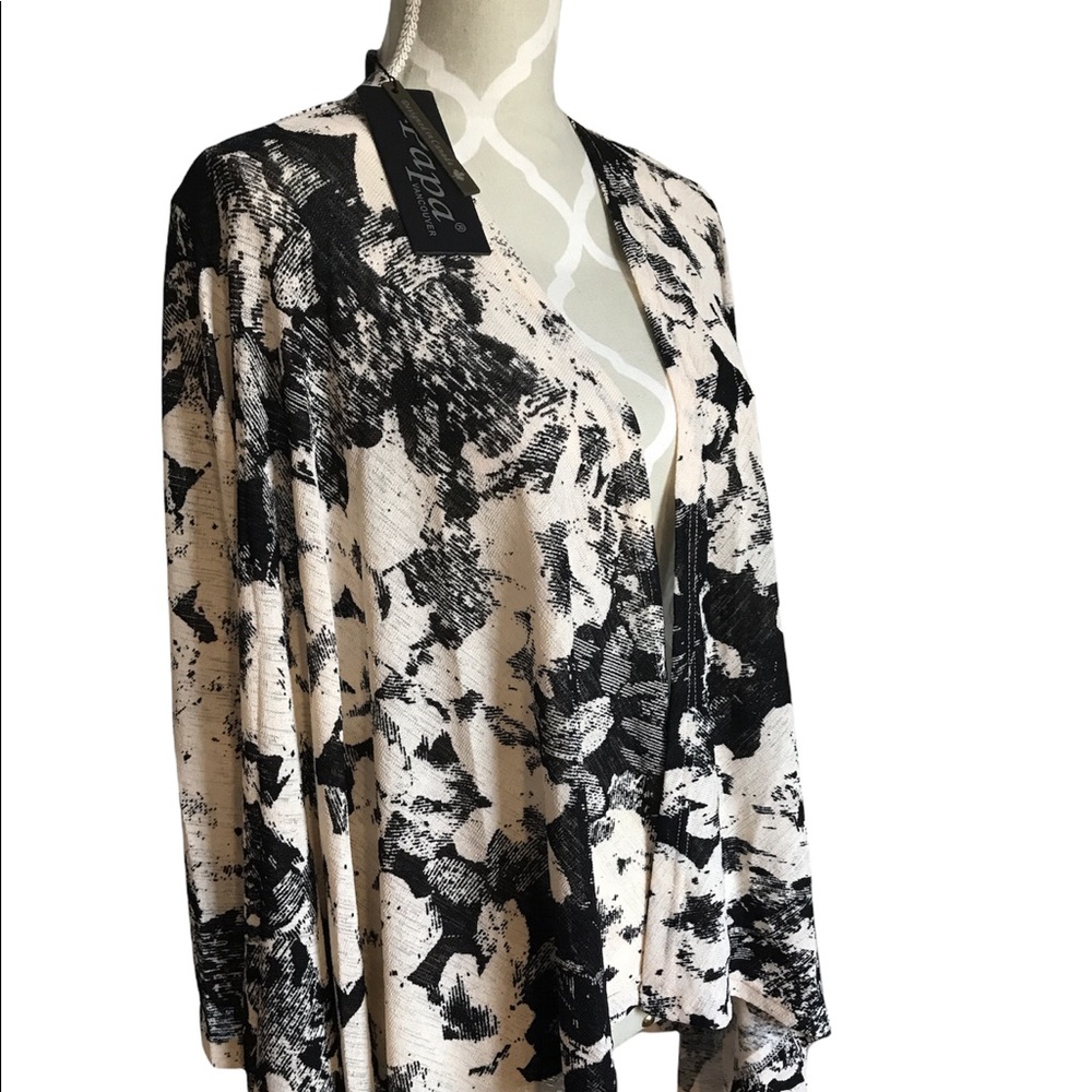 🔸Sold🔸Coverup Duster 3/4 Sleeve Black Cream Floral Print XXL - Picture 2 of 7